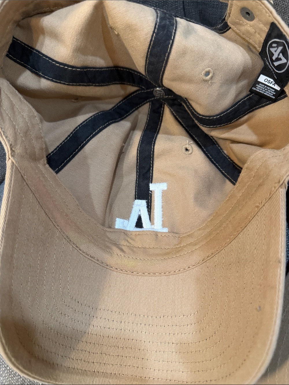 Tan LA Embroidered Baseball Cap - Classic Adjustable Hat - Picture 2 of 3